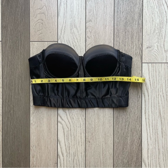 Nasty Gal Black Satin Bandeau - Picture 4 of 5